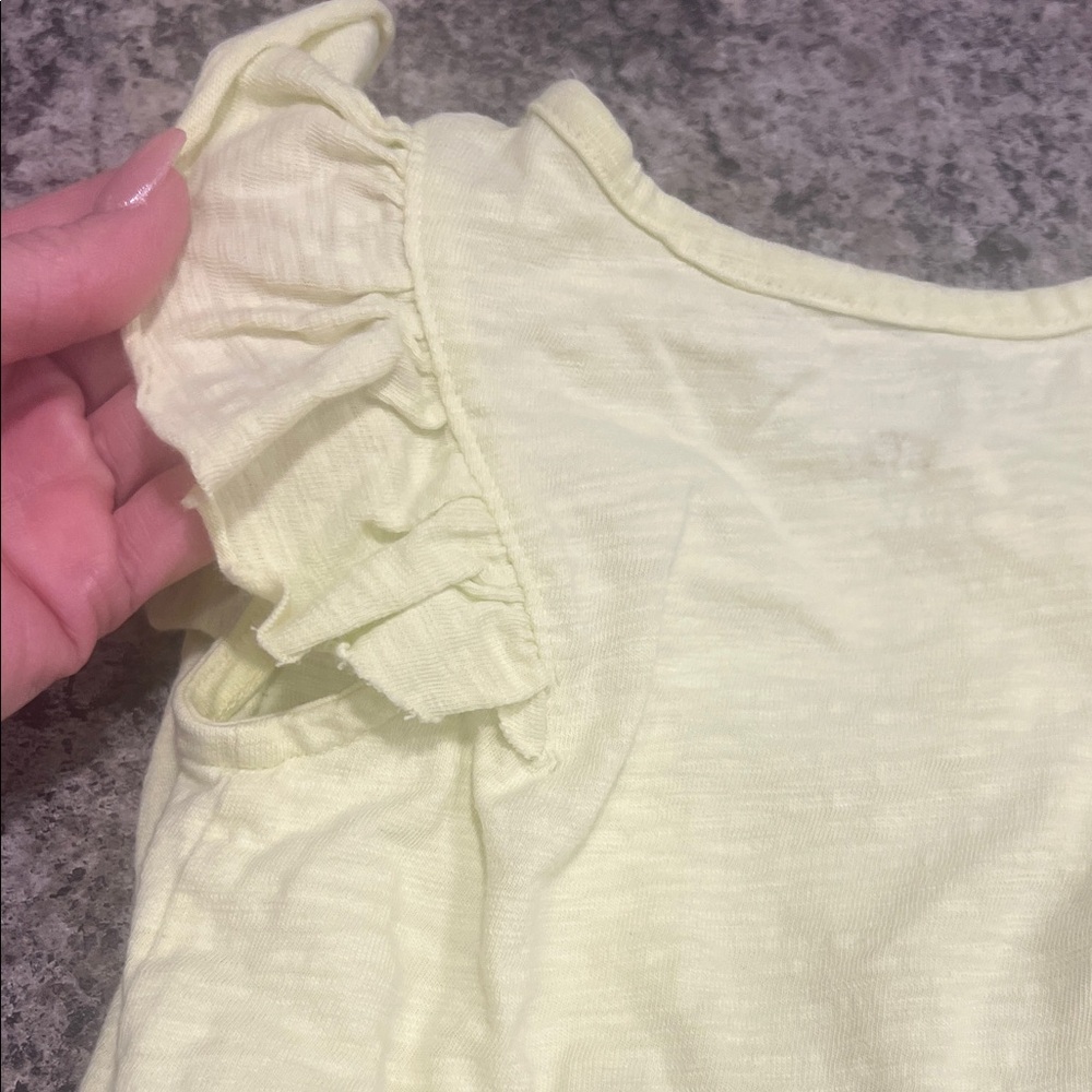 GAP Soft Lemon Ruffle Sleeve Blouse - Picture 3 of 4